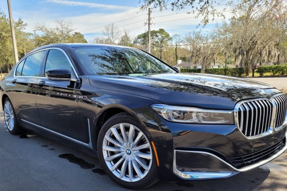 Jacksonville FL Black Car Service BMW Limo Sedan