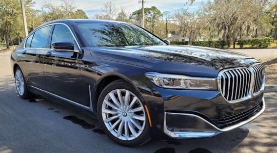 JAX Airport Limo Car Service Sedan BMW Limo Sedan for JAX Airport Car Service
